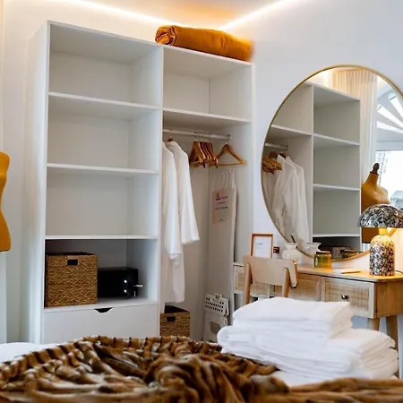 Nelia アパート ポンタ・デルガダ